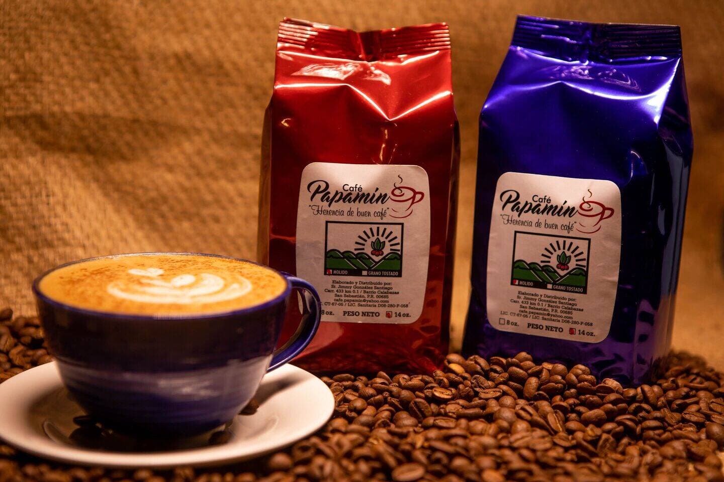 Café Papamín Background